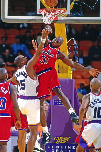 Phoenix Suns v Washington Bullets