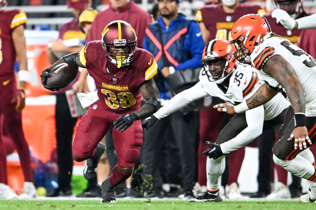 Washington Commanders v Cleveland Browns