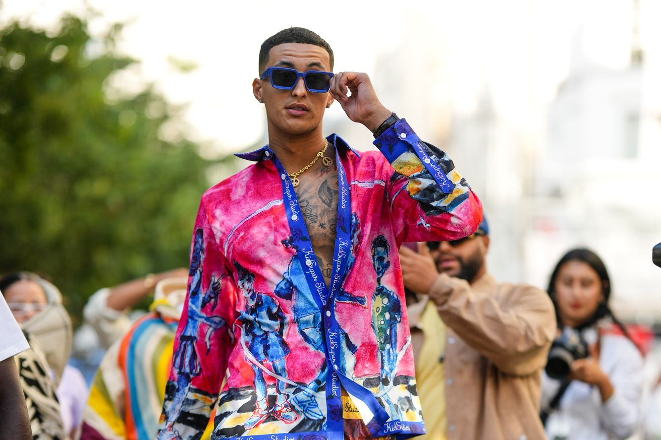 Street Style - Paris Fashion Week - Menswear Spring/Summer 2023 : Day Four