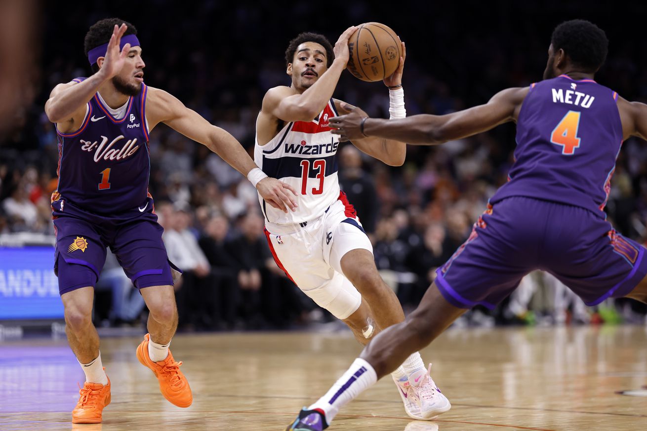 Washington Wizards v Phoenix Suns