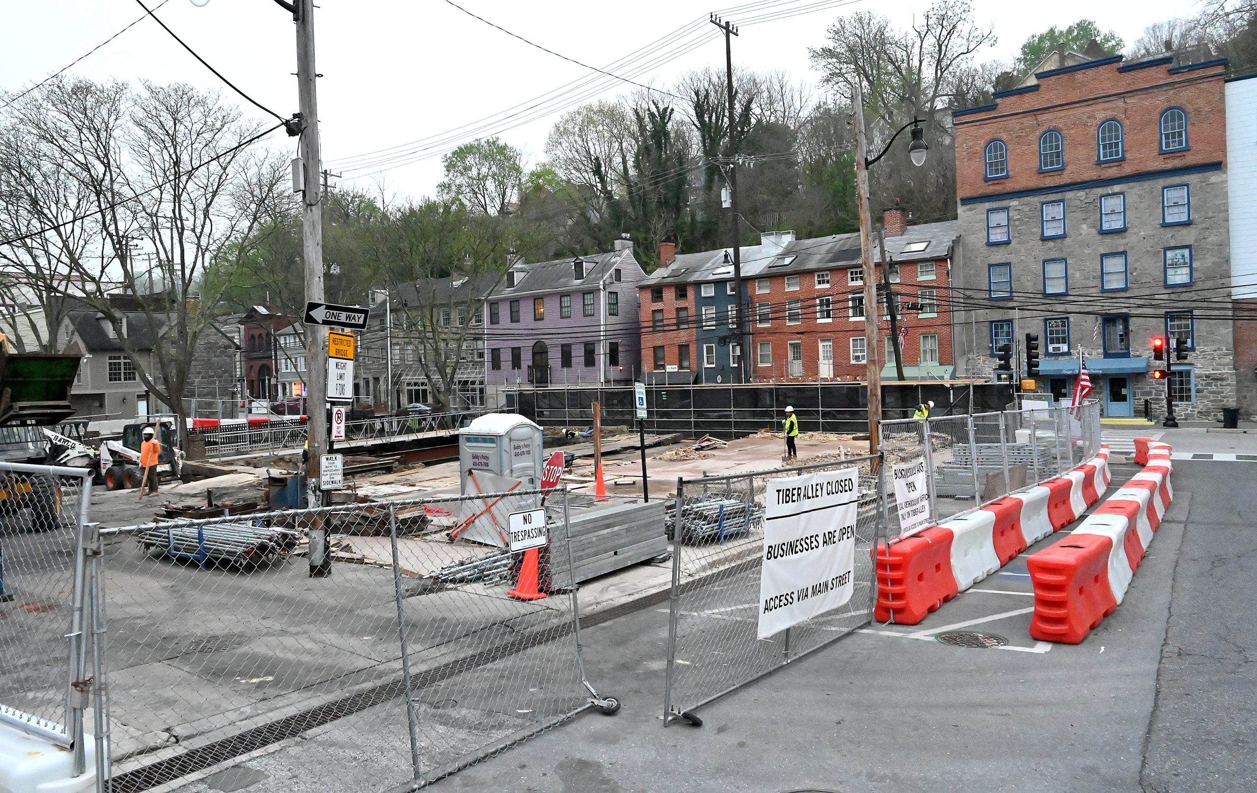 Looking towards Main Street, at the corner of Tiber Alley...