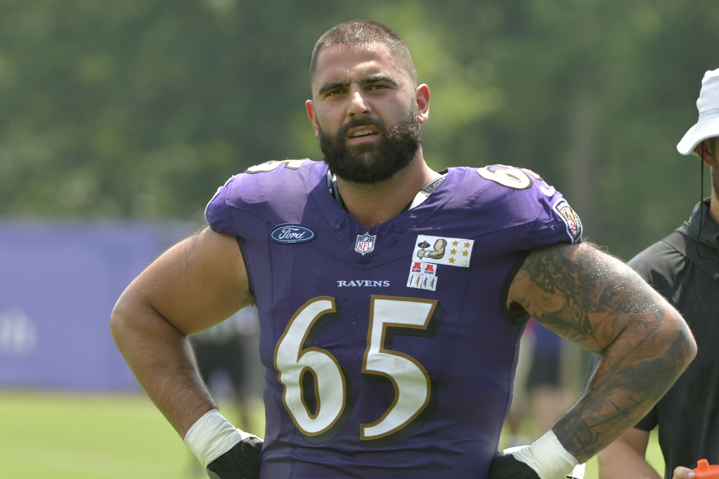 Offensive linebacker Patrick Mekari during practice at Ravens training camp....