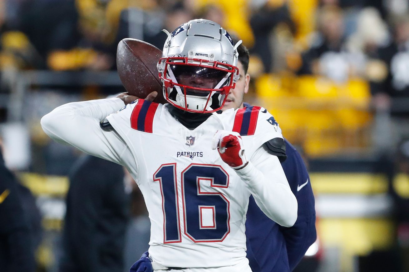 NFL: New England Patriots at Pittsburgh Steelers