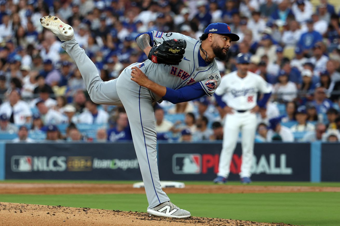 Championship Series - New York Mets v. Los Angeles Dodgers - Game Six