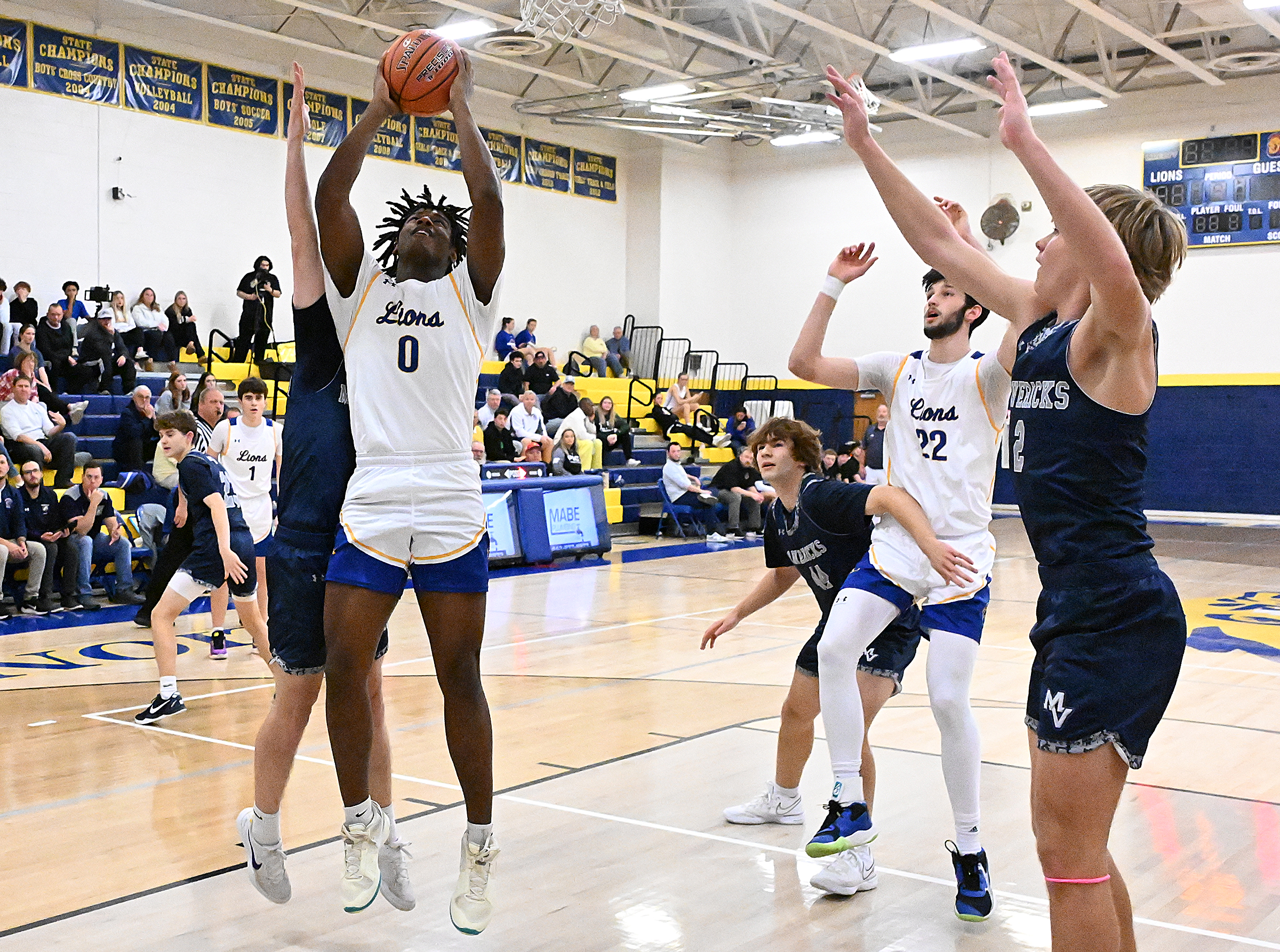 Liberty #0, Tristen West layup in the 1st half. Liberty...