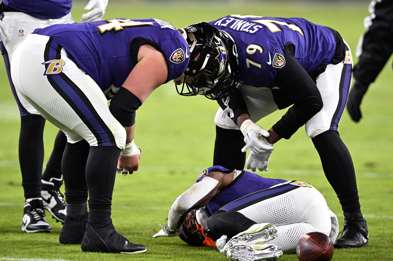 Cleveland Browns v Baltimore Ravens